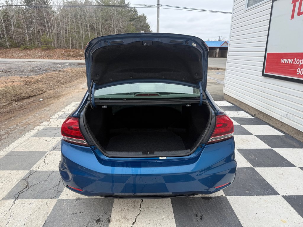 2013 Honda CIVIC LX LX in COLDBROOK, Nova Scotia - 15 - w1024h768px
