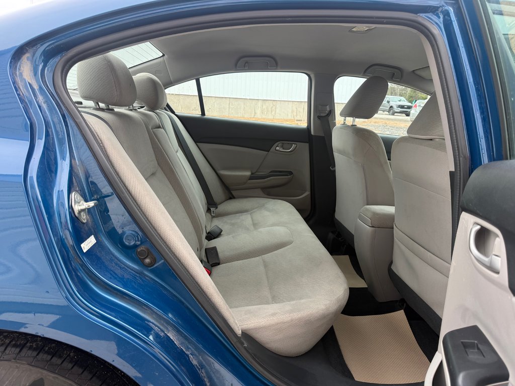 2013 Honda CIVIC LX LX in COLDBROOK, Nova Scotia - 17 - w1024h768px