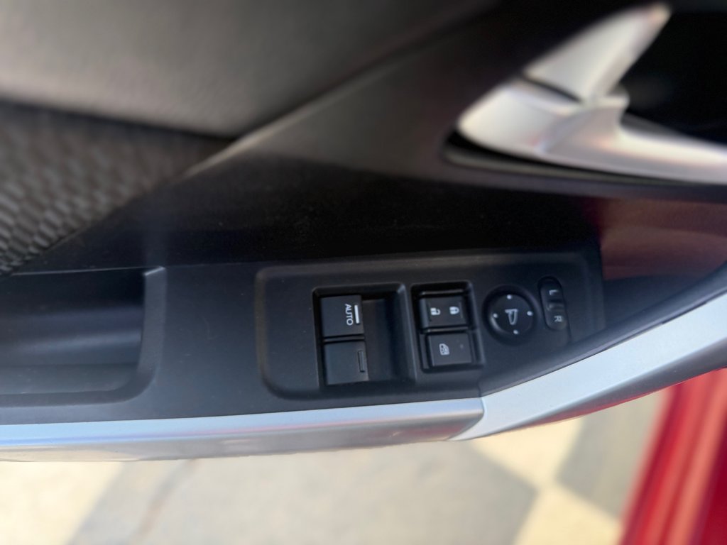 Honda CIVIC LX EX, 2-door, keyless entry, backup cam 2015 à COLDBROOK, Nouvelle-Écosse - 6 - w1024h768px