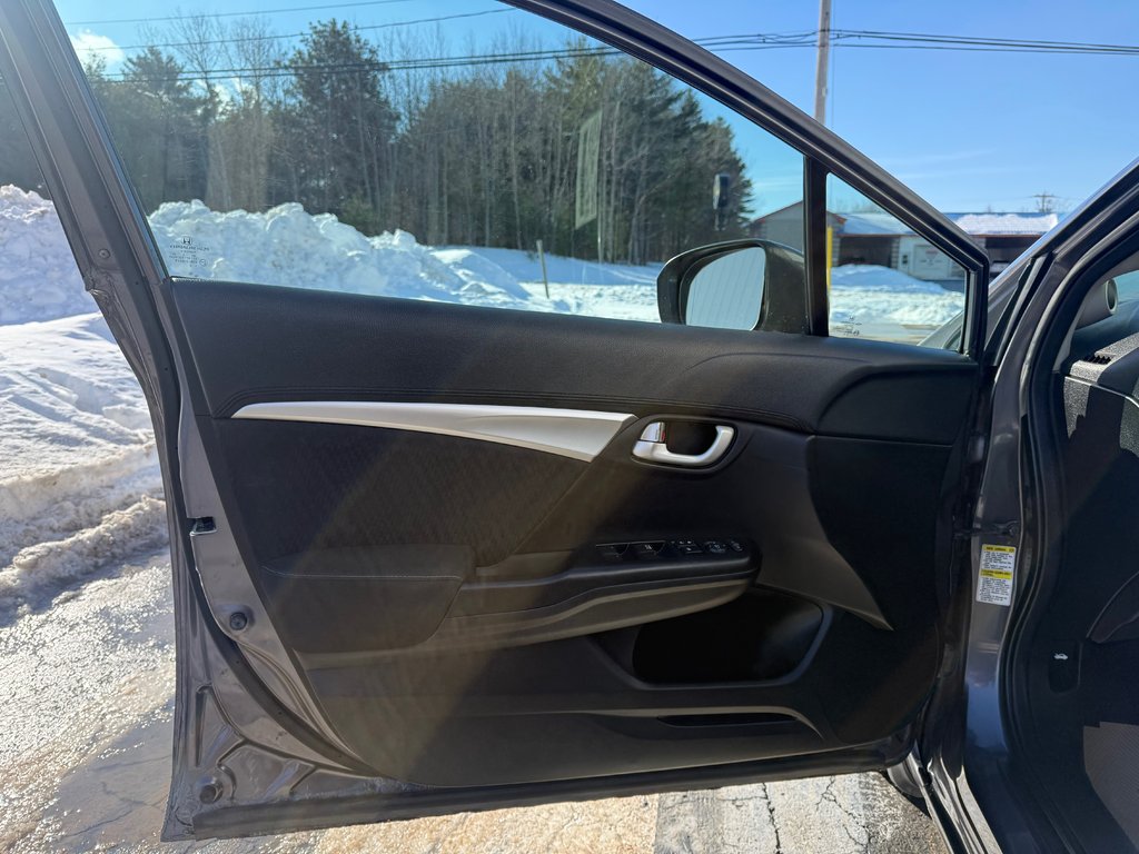 Honda CIVIC LX EX, keyless entry, backup camera, Bluetooth 2015 à COLDBROOK, Nouvelle-Écosse - 7 - w1024h768px