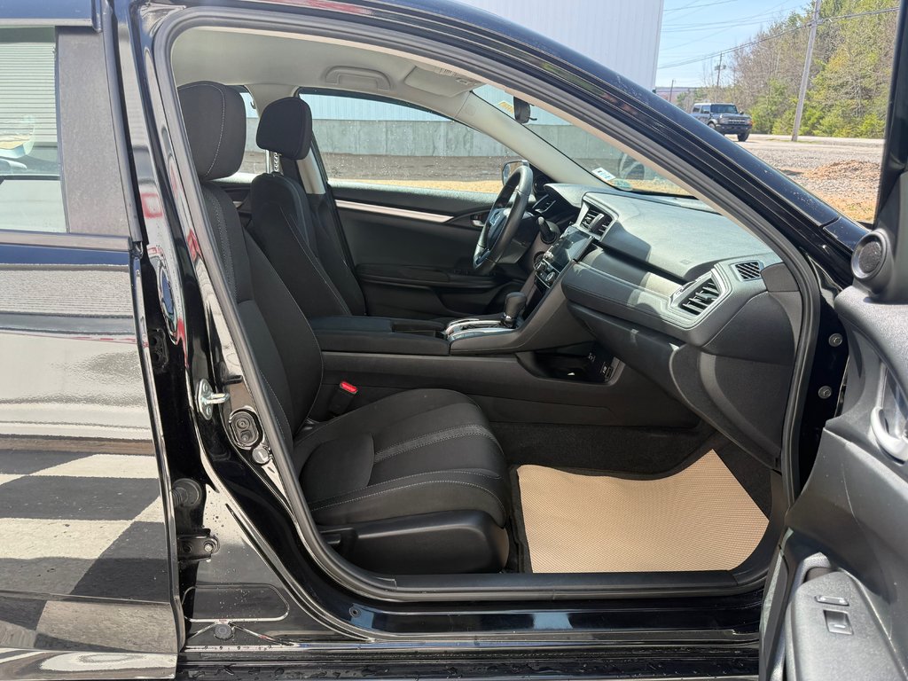 2019 Honda CIVIC LX LX, keyless entry, backup camera, Bluetooth in Kentville, Nova Scotia - 19 - w1024h768px