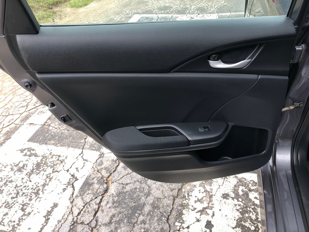 2021 Honda CIVIC LX LX - reverse cam, hands free, heated seats, a/c in COLDBROOK, Nova Scotia - 16 - w1024h768px