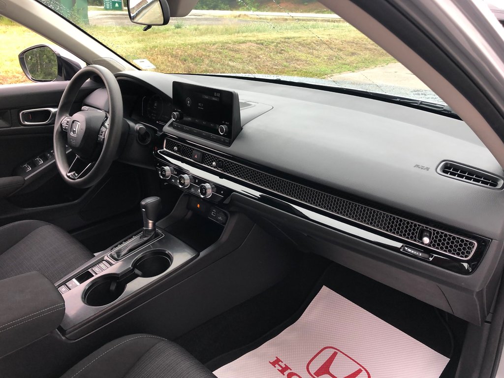 2022 Honda CIVIC LX LX - cruise control, hands free, reverse camera in COLDBROOK, Nova Scotia - 23 - w1024h768px