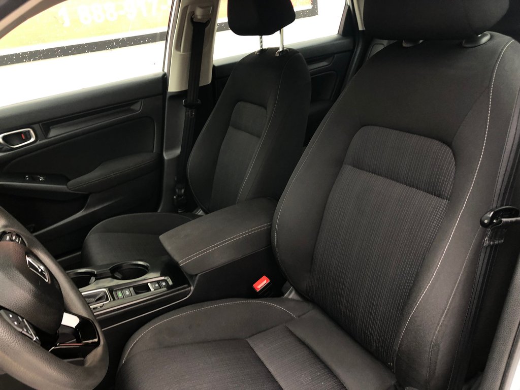 2022 Honda CIVIC LX LX - cruise control, hands free, reverse camera in COLDBROOK, Nova Scotia - 17 - w1024h768px