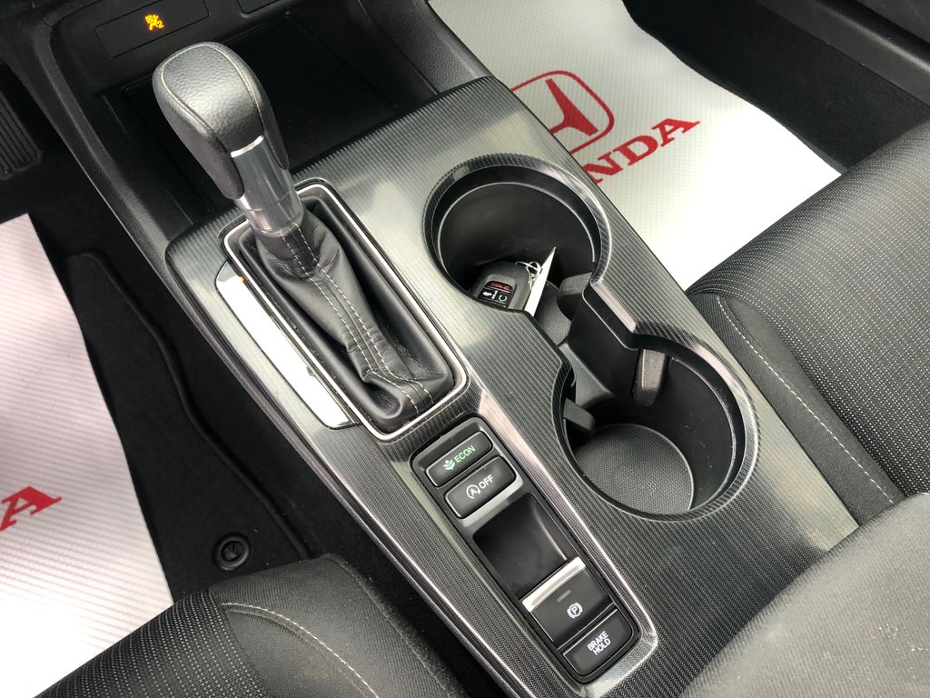 2022 Honda CIVIC LX LX - cruise control, hands free, reverse camera in COLDBROOK, Nova Scotia - 15 - w1024h768px