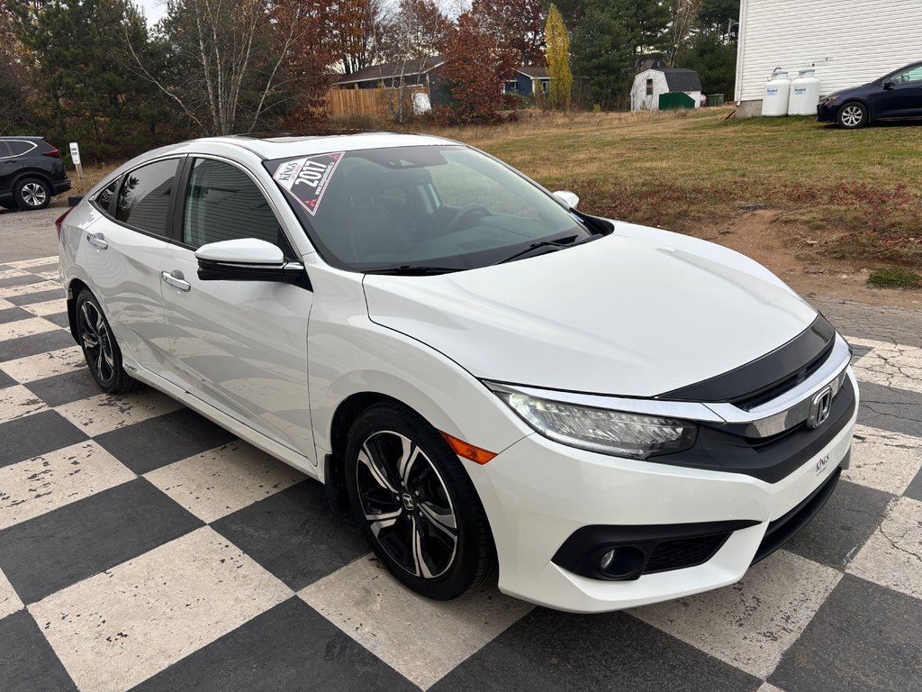 2017  Civic Sedan Touring - sunroof, reverse cam, dual climate zones in COLDBROOK, Nova Scotia - 3 - w1024h768px