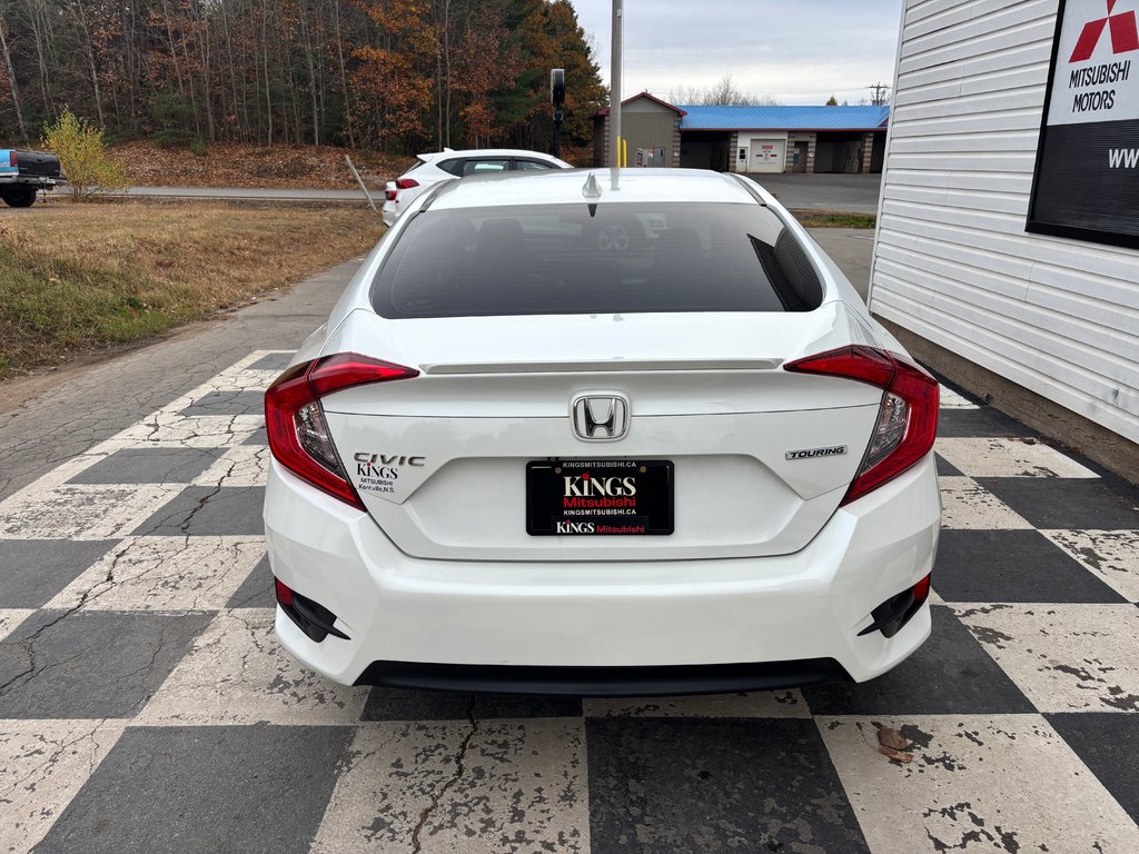 2017  Civic Sedan Touring - sunroof, reverse cam, dual climate zones in COLDBROOK, Nova Scotia - 5 - w1024h768px