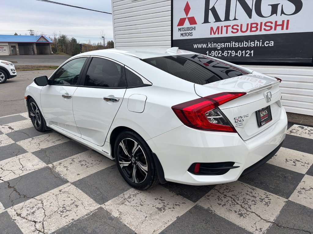 2017  Civic Sedan Touring - sunroof, reverse cam, dual climate zones in COLDBROOK, Nova Scotia - 6 - w1024h768px