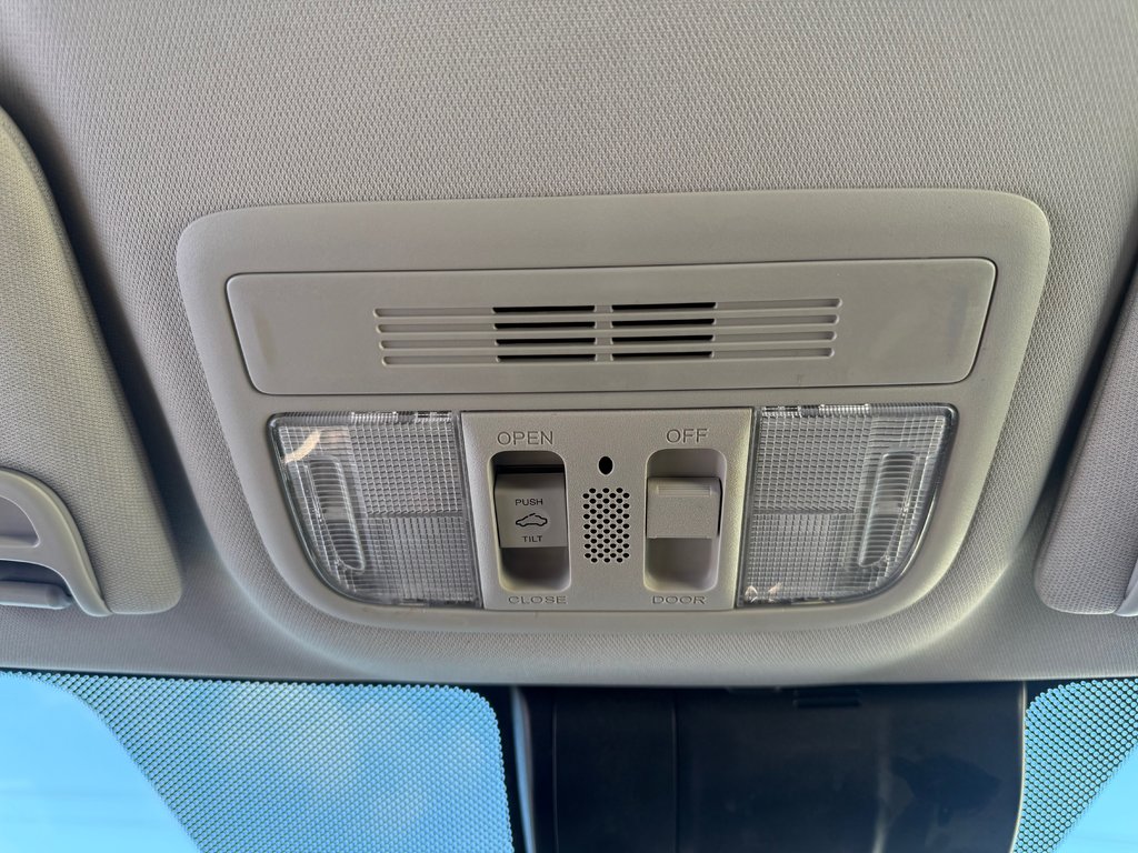 2018 Honda Civic Sedan EX, keyless entry, backup camera, Bluetooth in COLDBROOK, Nova Scotia - 13 - w1024h768px