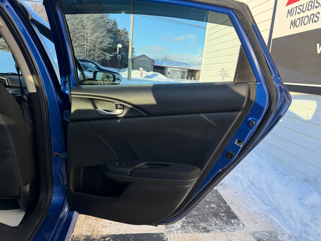 2018 Honda Civic Sedan EX, keyless entry, backup camera, Bluetooth in COLDBROOK, Nova Scotia - 17 - w1024h768px