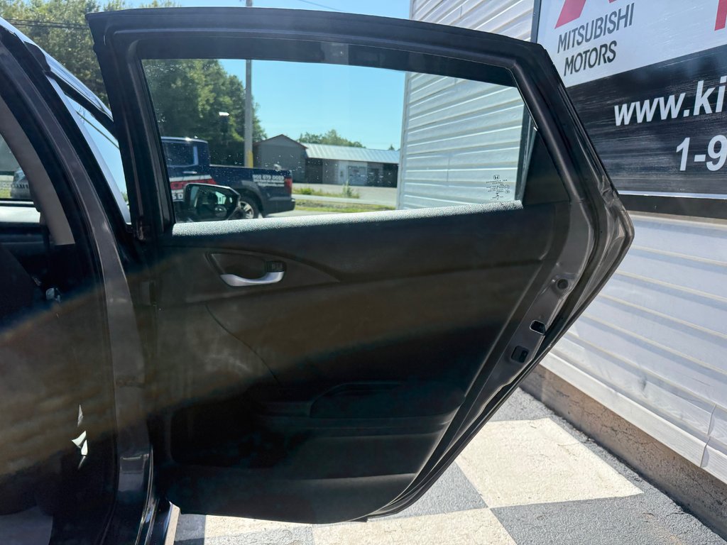 2019 Honda Civic Sedan EX, keyless entry, backup camera, Bluetooth in COLDBROOK, Nova Scotia - 17 - w1024h768px