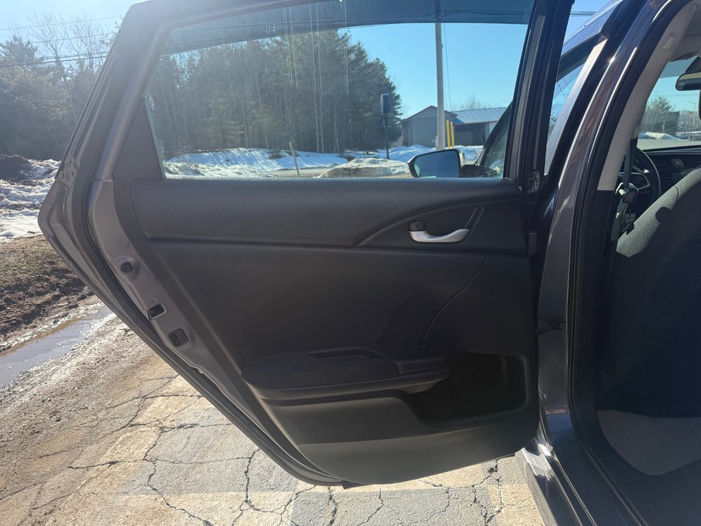 2021 Honda Civic Sedan LX, keyless entry, backup camera, Bluetooth in COLDBROOK, Nova Scotia - 13 - w1024h768px