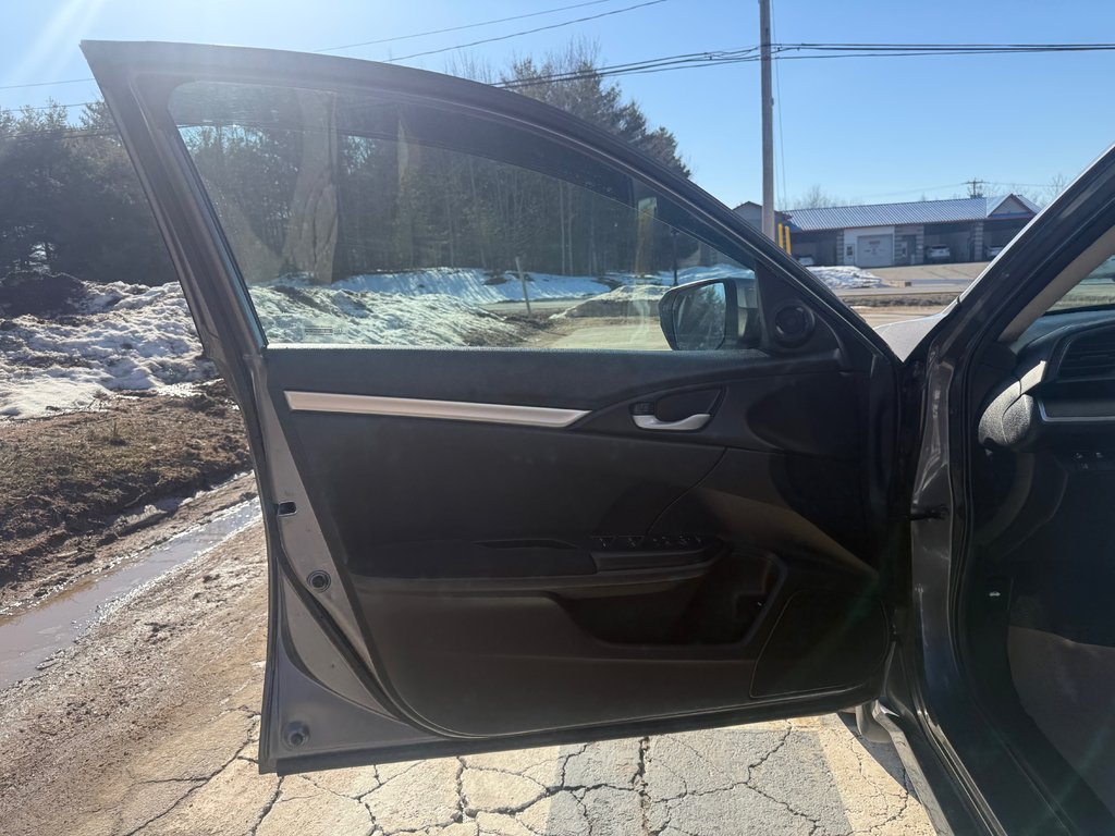 2021 Honda Civic Sedan LX, keyless entry, backup camera, Bluetooth in COLDBROOK, Nova Scotia - 7 - w1024h768px