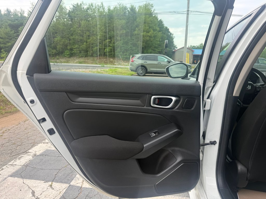 Honda Civic Sedan LX, keyless entry, backup camera, Bluetooth 2022 à COLDBROOK, Nouvelle-Écosse - 13 - w1024h768px