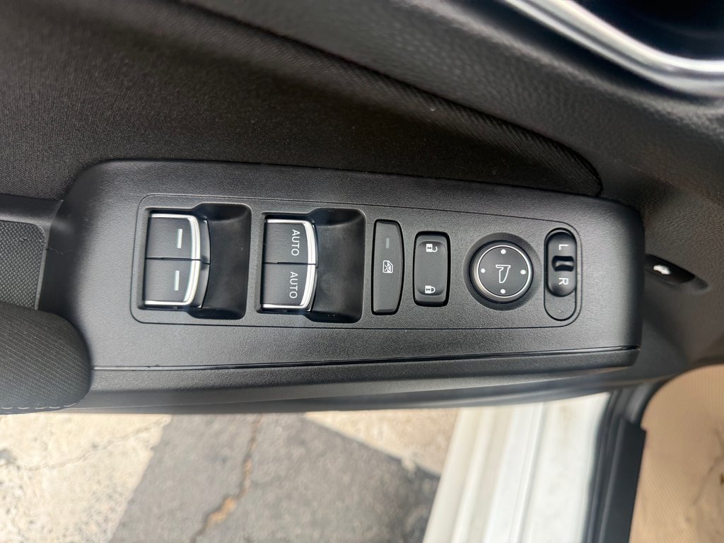 Honda Civic Sedan LX, keyless entry, backup camera, Bluetooth 2022 à COLDBROOK, Nouvelle-Écosse - 8 - w1024h768px