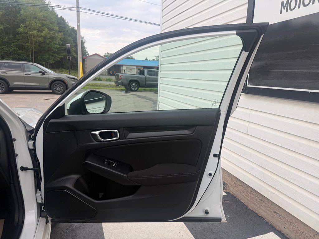 Honda Civic Sedan LX, keyless entry, backup camera, Bluetooth 2022 à COLDBROOK, Nouvelle-Écosse - 18 - w1024h768px