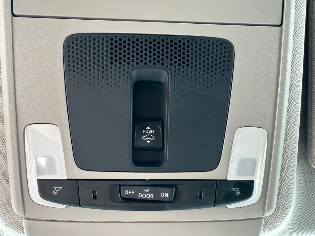 2024 Honda Civic Sedan Touring, Carplay, Heated Seats, Sun Roof in COLDBROOK, Nova Scotia - 16 - w1024h768px