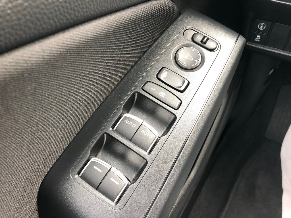 2023 Honda CIVIC SPOR Sport Touring- Heated seats and wheel; sunroof in COLDBROOK, Nova Scotia - 7 - w1024h768px