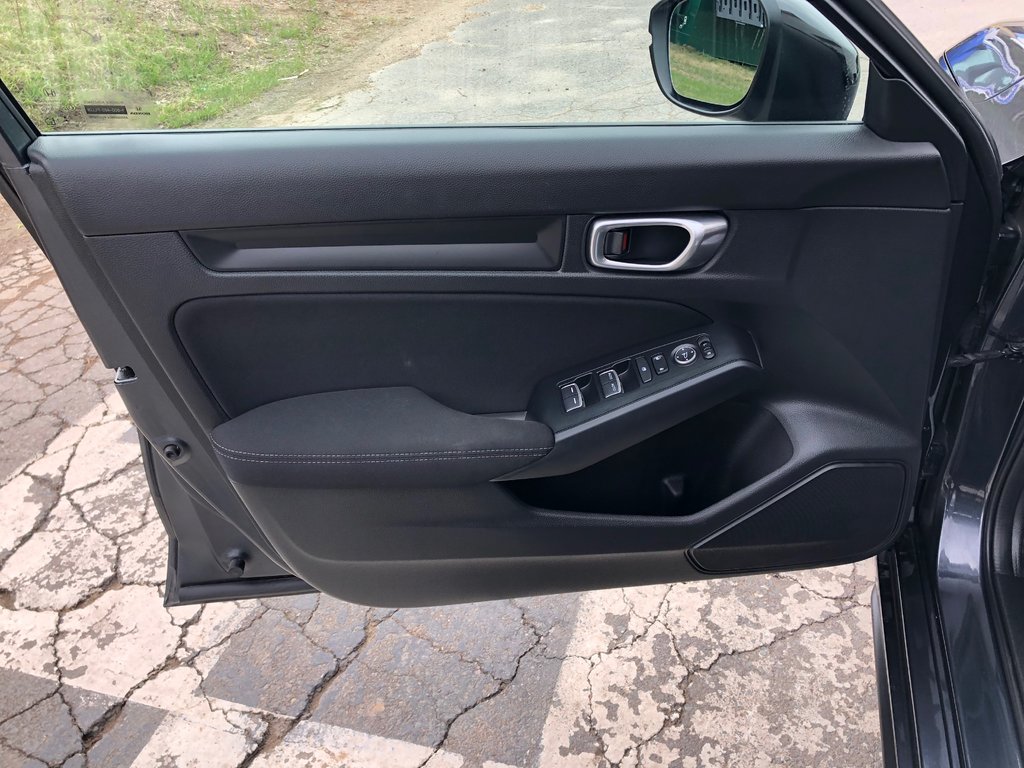 2023 Honda CIVIC SPOR Sport Touring- Heated seats and wheel; sunroof in COLDBROOK, Nova Scotia - 17 - w1024h768px