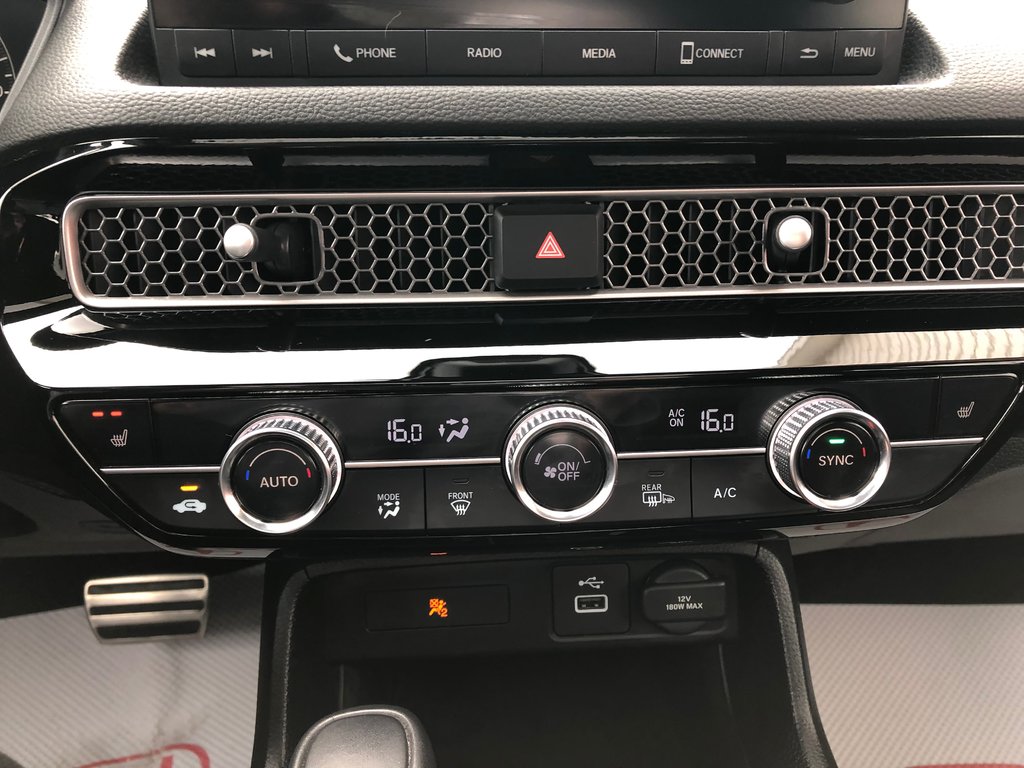 2023 Honda CIVIC SPOR Sport Touring- Heated seats and wheel; sunroof in COLDBROOK, Nova Scotia - 14 - w1024h768px