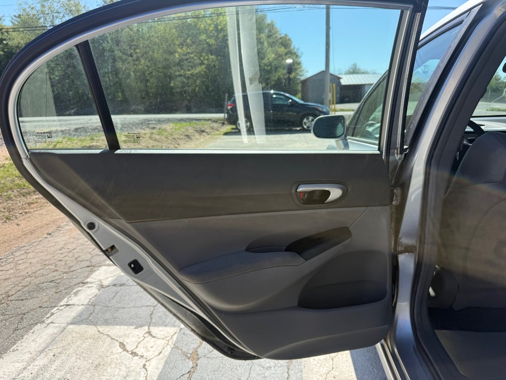 2006 Honda CIVIC LX, Keyless entry, MP3, Cruise control in COLDBROOK, Nova Scotia - 12 - w1024h768px