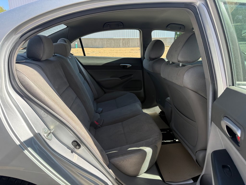 2006 Honda CIVIC LX, Keyless entry, MP3, Cruise control in COLDBROOK, Nova Scotia - 16 - w1024h768px