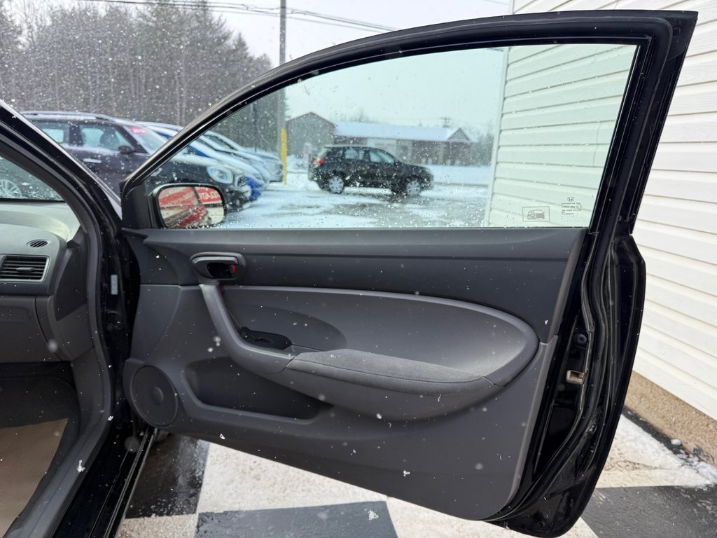 Honda CIVIC DX-G, keyless entry, Mp3 capable 2010 à Kentville, Nouvelle-Écosse - 16 - w1024h768px