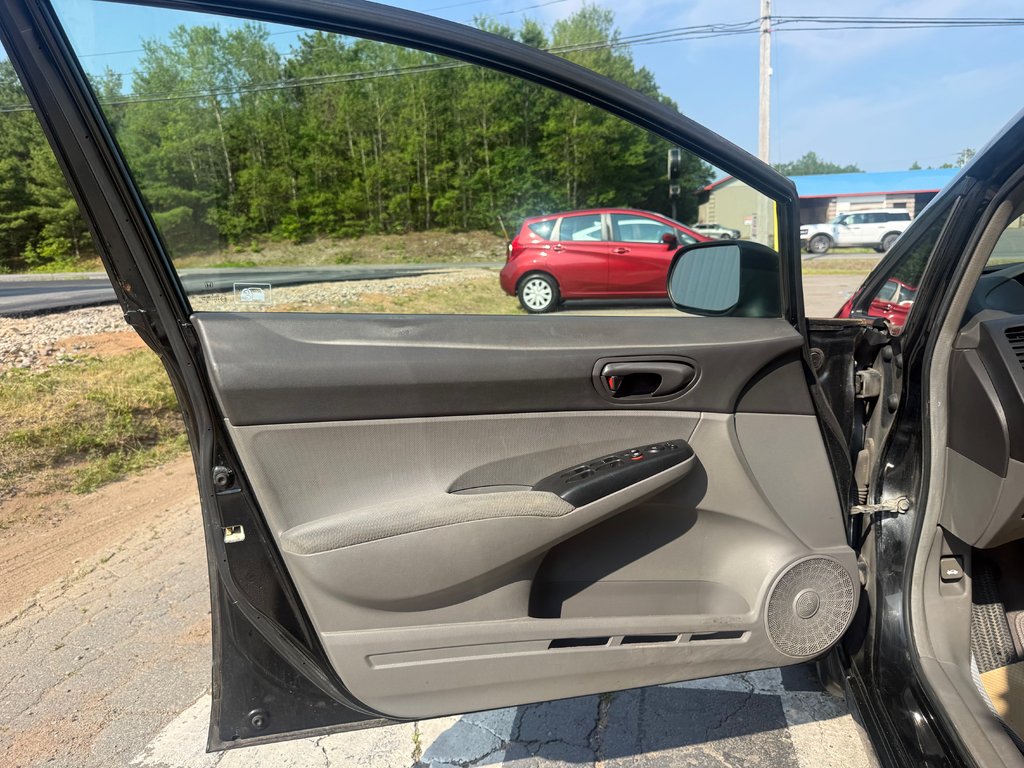 2010 Honda CIVIC DX-G, Keyless entry, MP3, Cruise control in COLDBROOK, Nova Scotia - 7 - w1024h768px