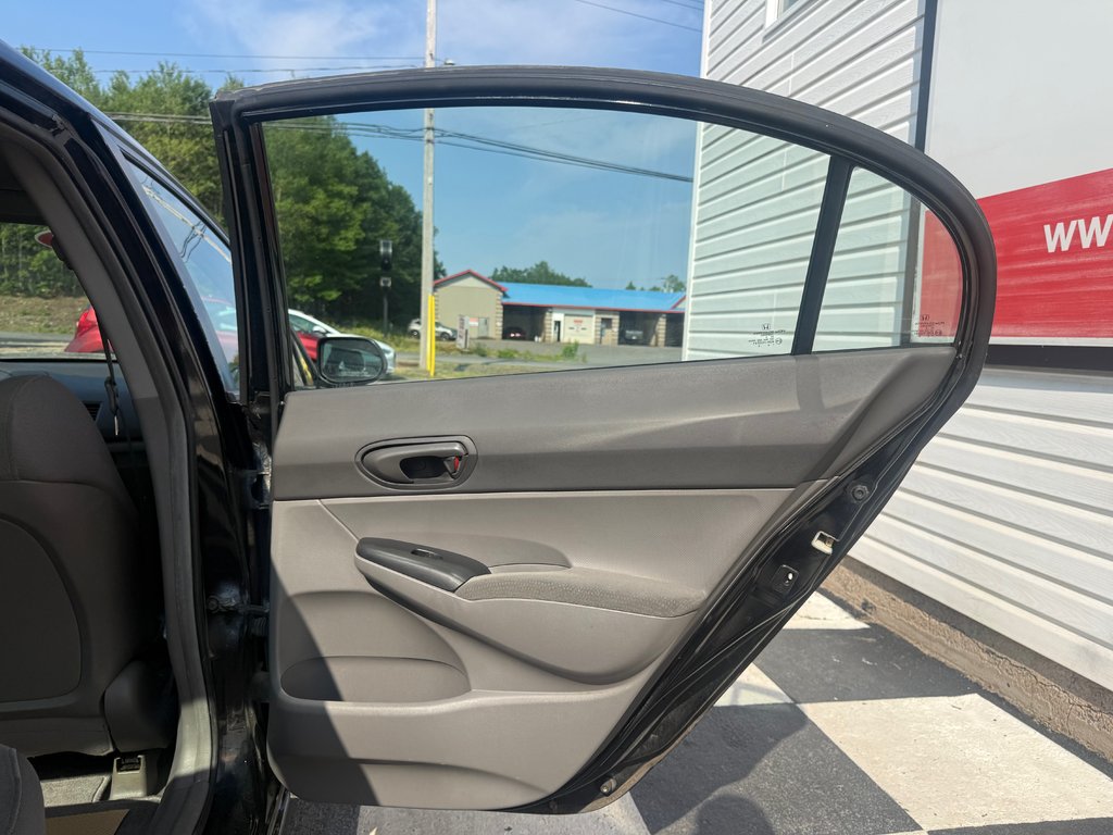 2010 Honda CIVIC DX-G, Keyless entry, MP3, Cruise control in COLDBROOK, Nova Scotia - 16 - w1024h768px