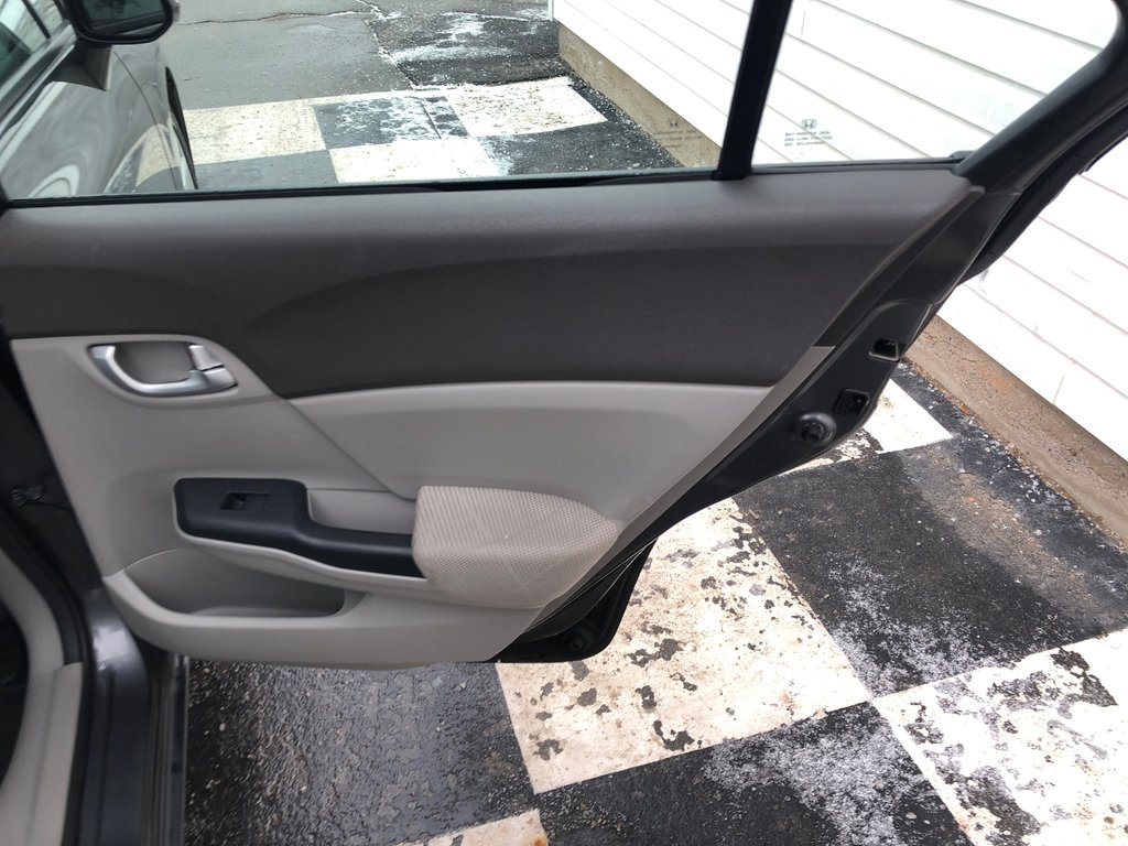 2012 Honda Civic EX - sunroof, alloy rims, power mirrors, t/c in COLDBROOK, Nova Scotia - 22 - w1024h768px