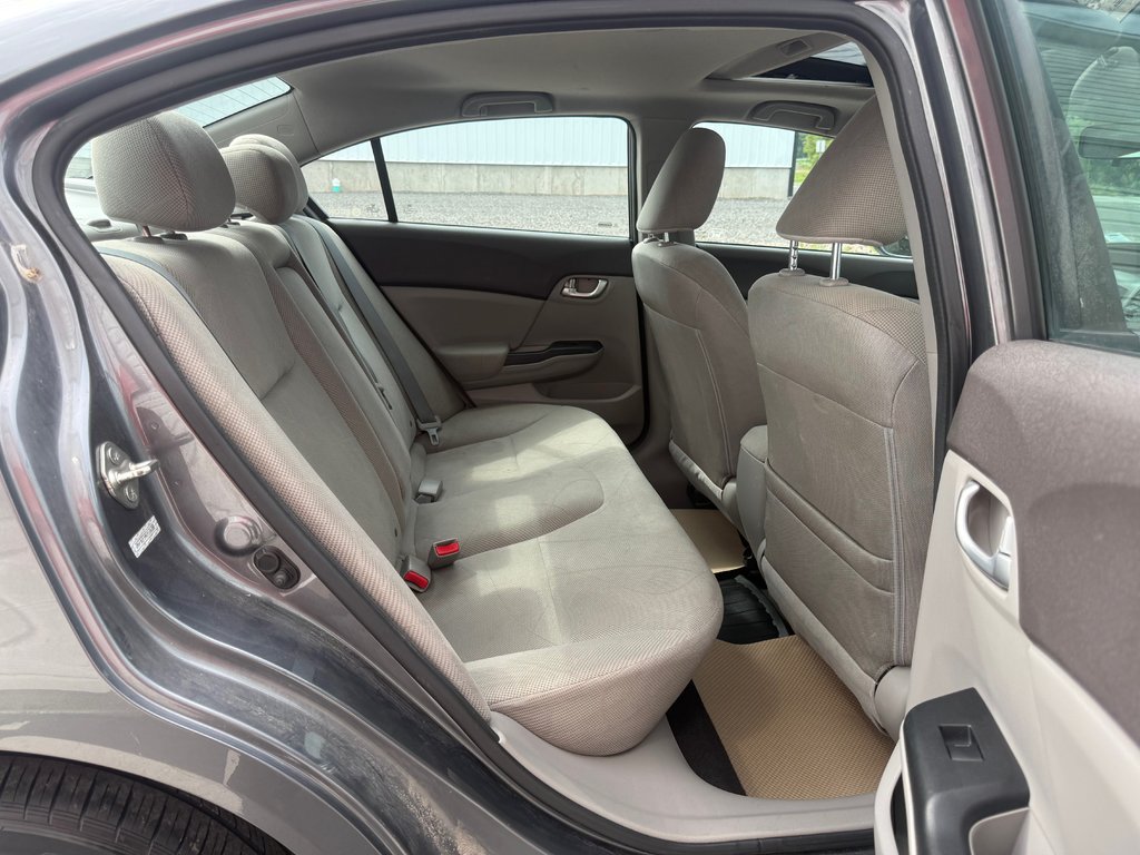 2012 Honda CIVIC EX, Keyless entry, MP3, Cruise control in Kentville, Nova Scotia - 16 - w1024h768px