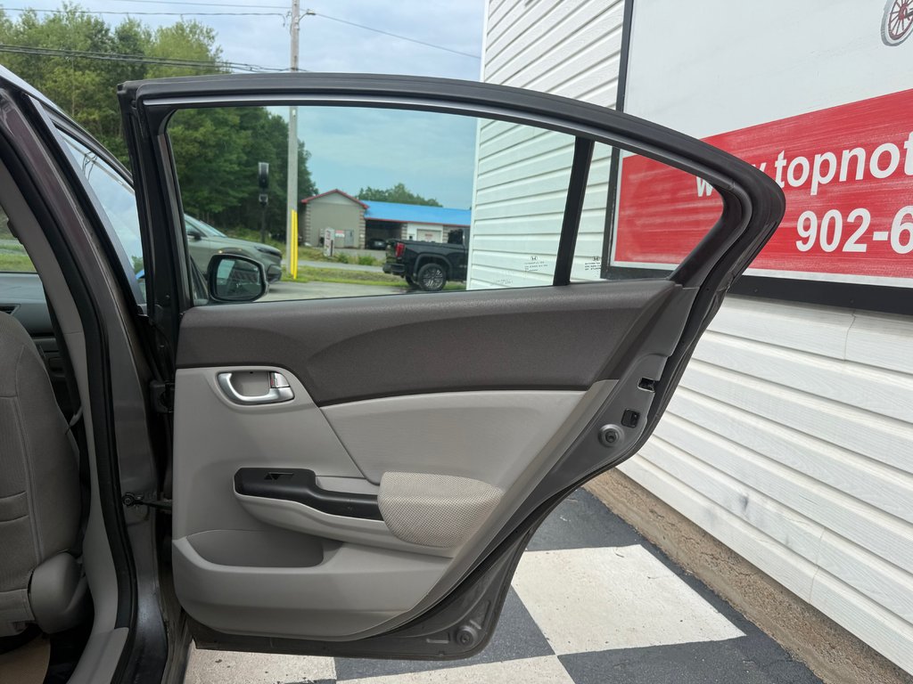 2012 Honda CIVIC EX, Keyless entry, MP3, Cruise control in Kentville, Nova Scotia - 15 - w1024h768px