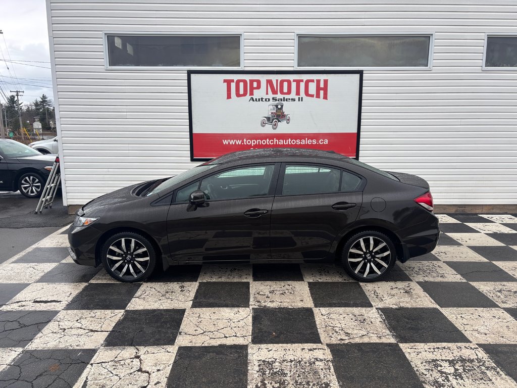 2013  Civic Touring - sunroof, power seats, heated seats, a/c in COLDBROOK, Nova Scotia - 25 - w1024h768px