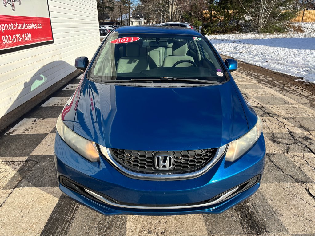 2013  Civic LX - hands free, heated seats, a/c, cruise control in COLDBROOK, Nova Scotia - 2 - w1024h768px