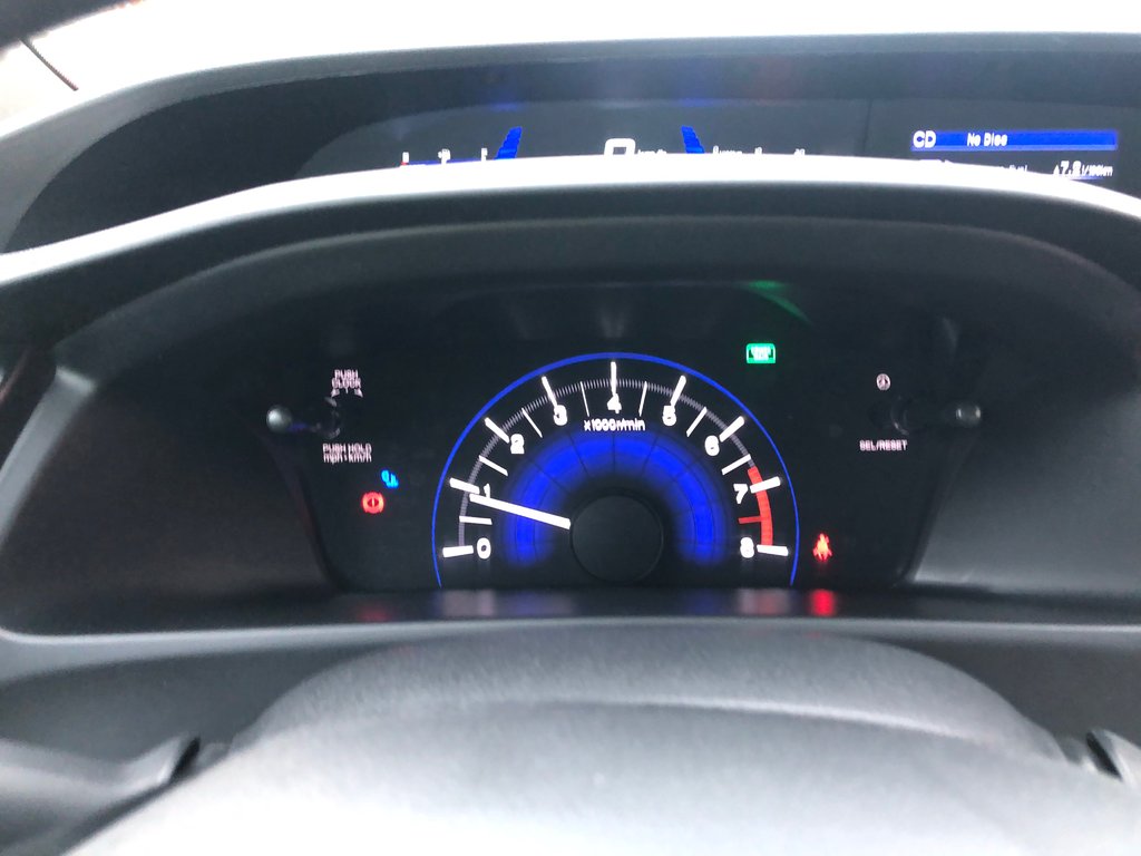 2013 Honda Civic LX - manual, cruise control, hands free, a/c in COLDBROOK, Nova Scotia - 10 - w1024h768px