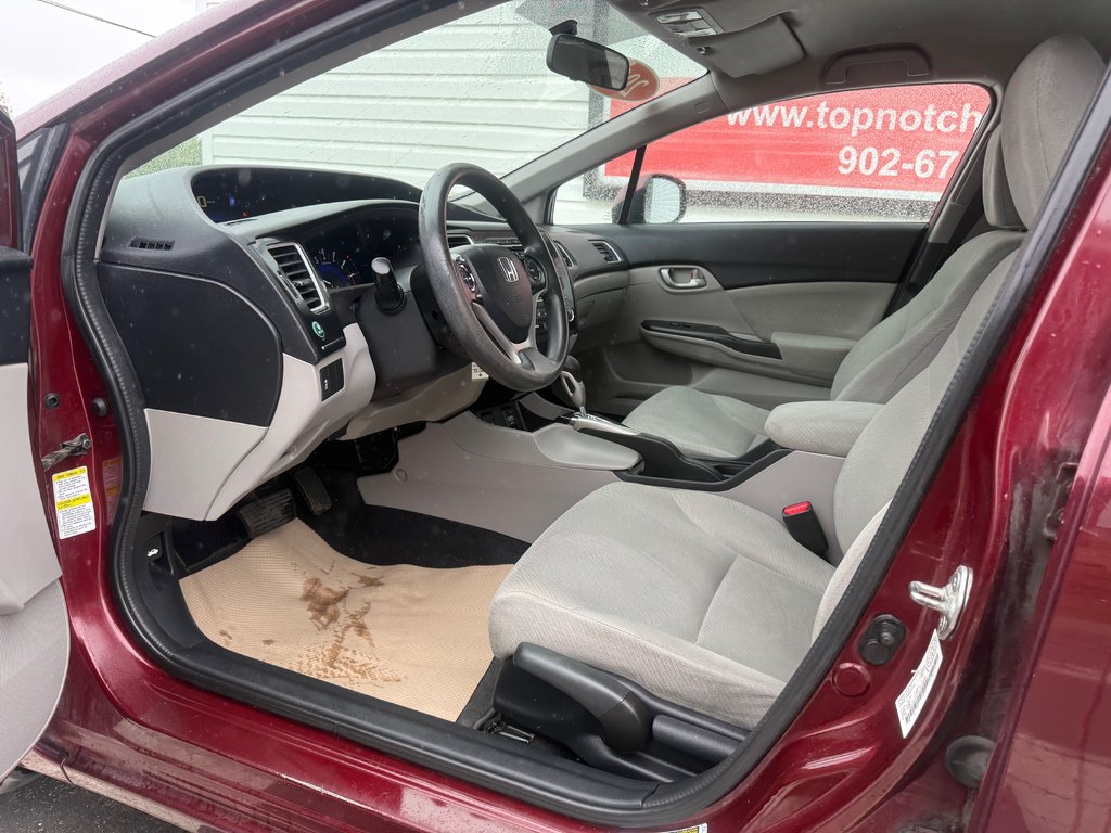 Honda CIVIC LX, Keyless entry, MP3, Cruise control 2013 à COLDBROOK, Nouvelle-Écosse - 9 - w1024h768px