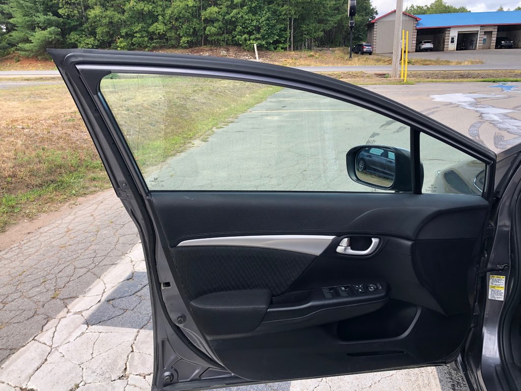 2015 Honda Civic EX - Sunroof, Reverse Camera, Bluetooth, CD Player in COLDBROOK, Nova Scotia - 7 - w1024h768px