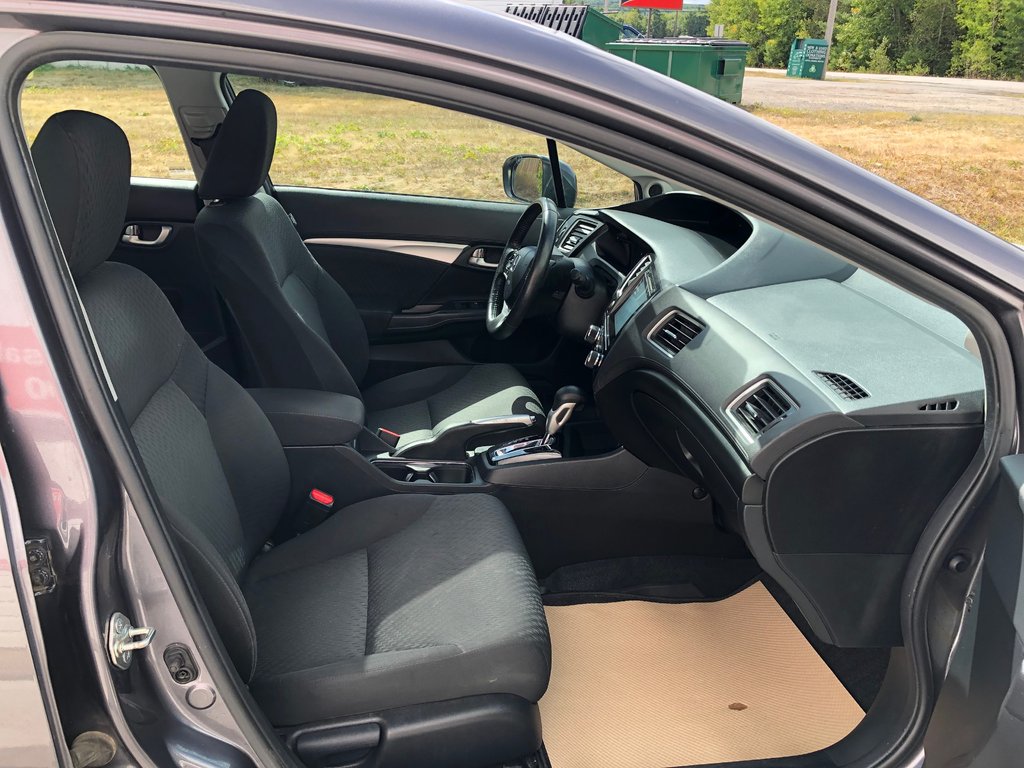 2015 Honda Civic EX - Sunroof, Reverse Camera, Bluetooth, CD Player in COLDBROOK, Nova Scotia - 25 - w1024h768px