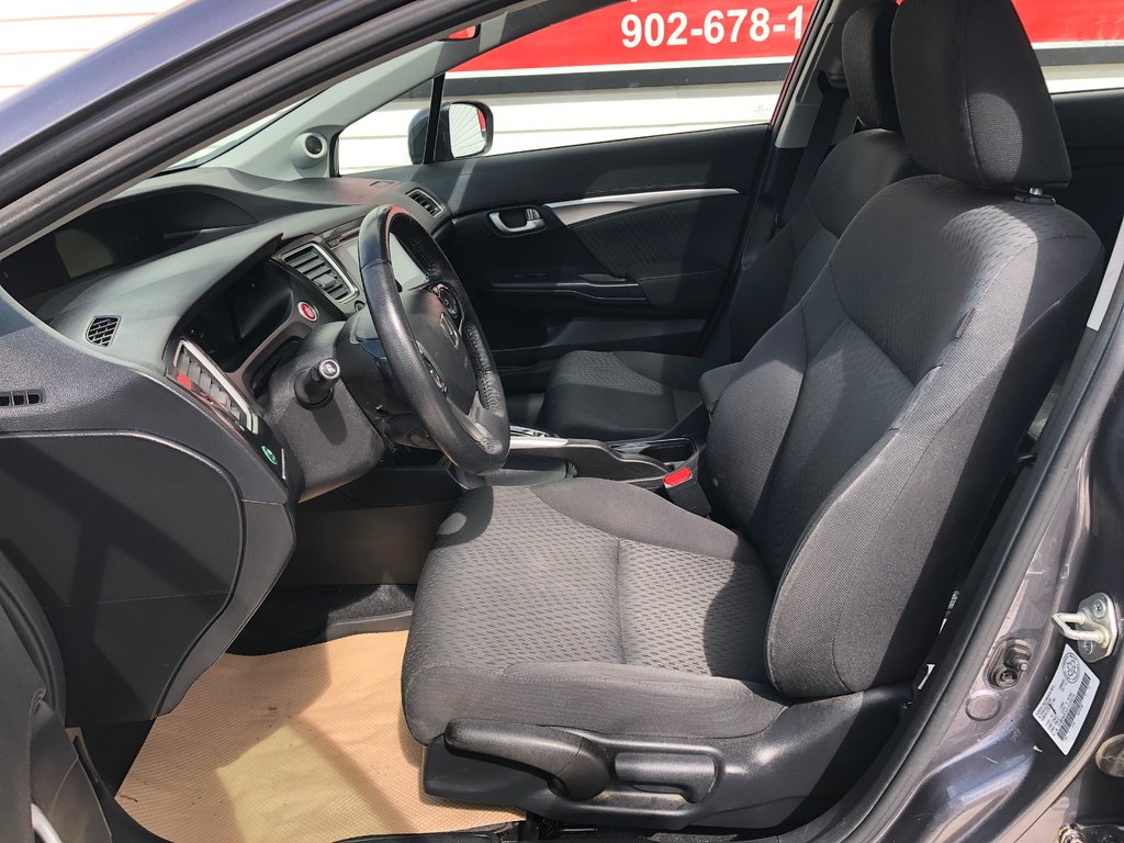 2015 Honda Civic EX - Sunroof, Reverse Camera, Bluetooth, CD Player in COLDBROOK, Nova Scotia - 18 - w1024h768px