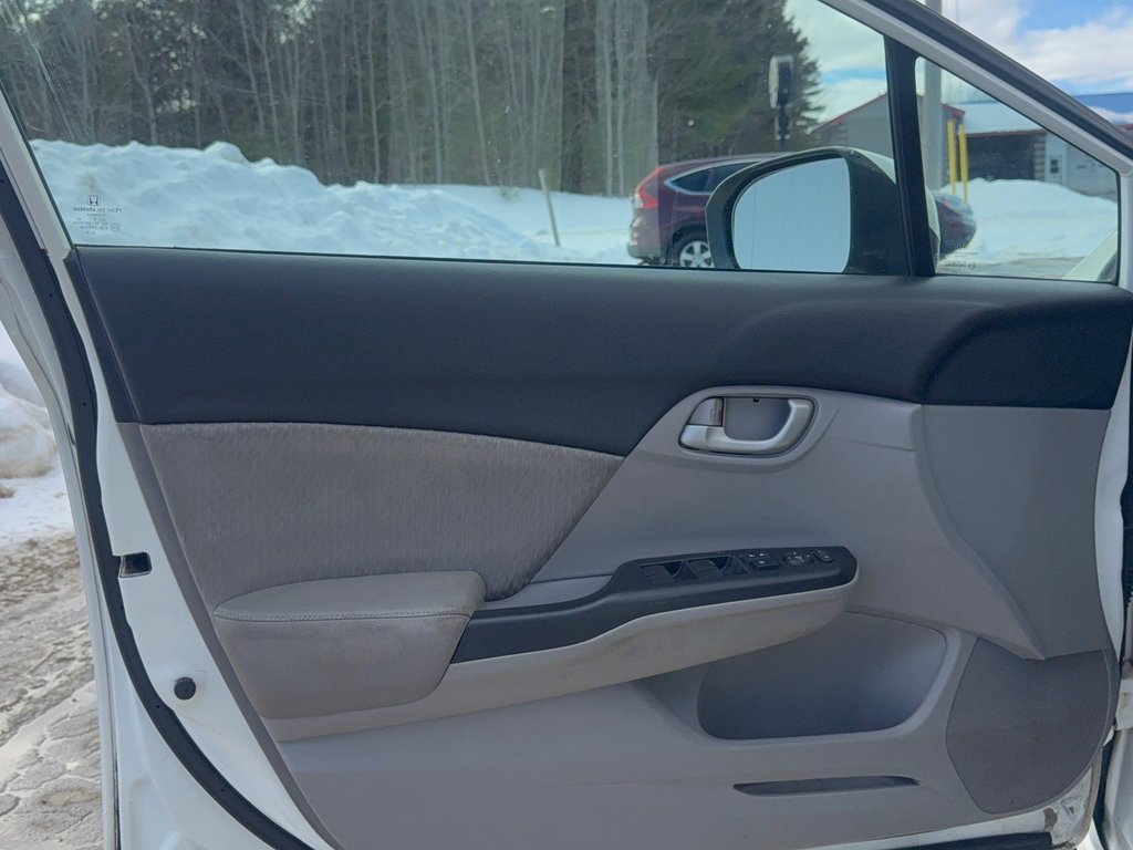 2015 Honda CIVIC LX, keyless entry, Cruise control, Bluetooth in COLDBROOK, Nova Scotia - 7 - w1024h768px