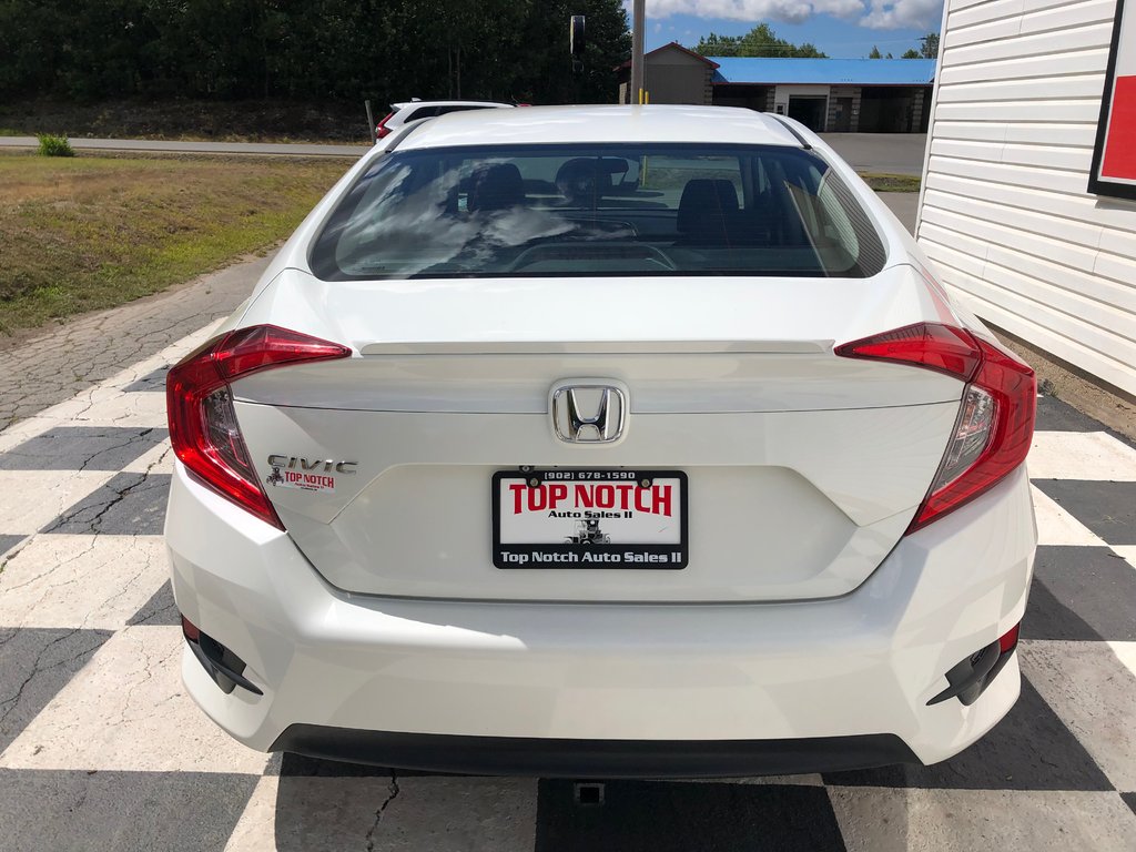Honda Civic EX-T - Sunroof, Lane Assist, Push Start 2016 à COLDBROOK, Nouvelle-Écosse - 5 - w1024h768px