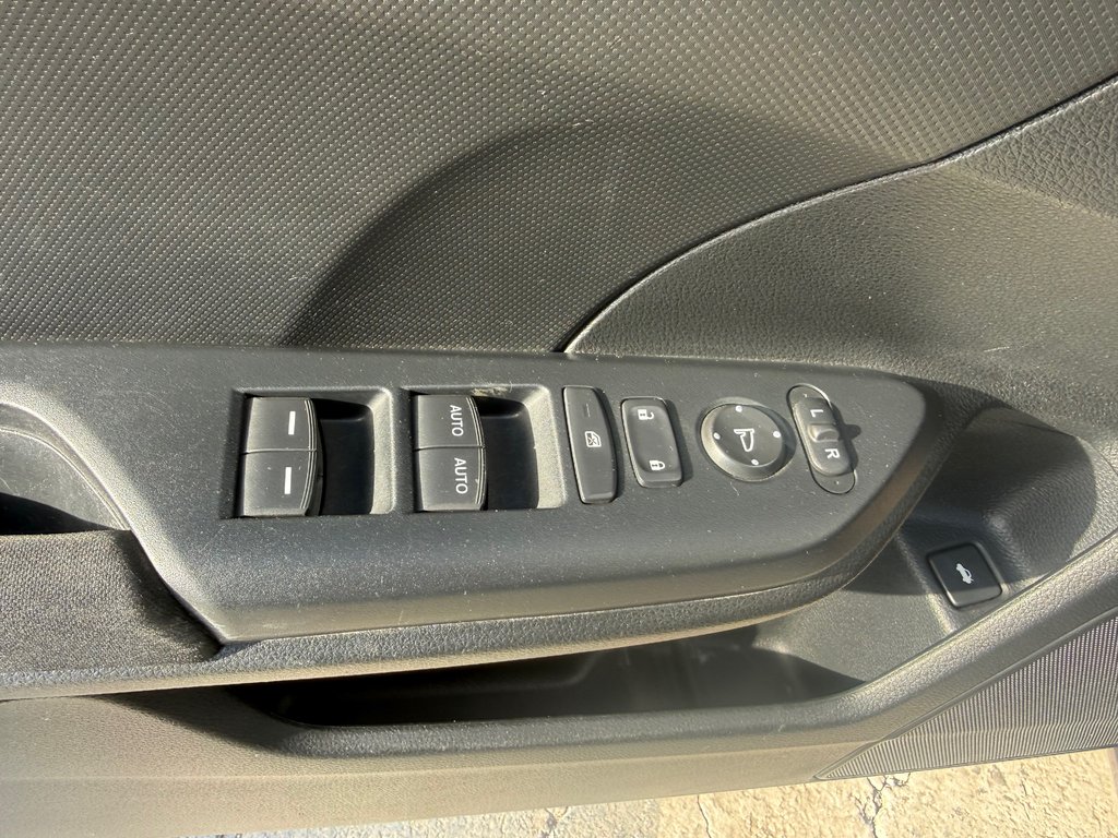 2016 Honda CIVIC DX, keyless entry, backup camera, Bluetooth in Kentville, Nova Scotia - 8 - w1024h768px