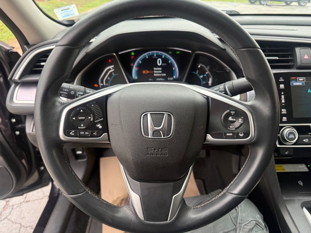2016 Honda CIVIC Touring, keyless entry, backup camera, Bluetooth in Kentville, Nova Scotia - 10 - w1024h768px