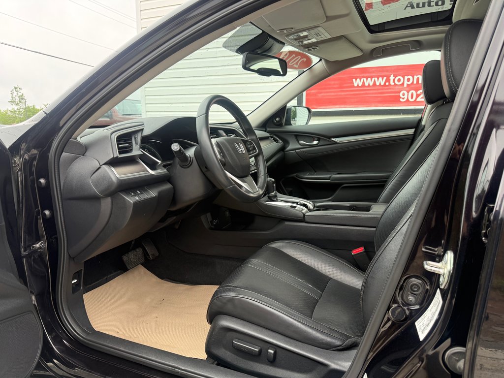 2016 Honda CIVIC Touring, keyless entry, backup camera, Bluetooth in Kentville, Nova Scotia - 9 - w1024h768px