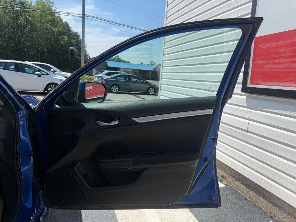 Honda CIVIC LX, keyless entry, backup camera, Bluetooth 2016 à COLDBROOK, Nouvelle-Écosse - 19 - w1024h768px