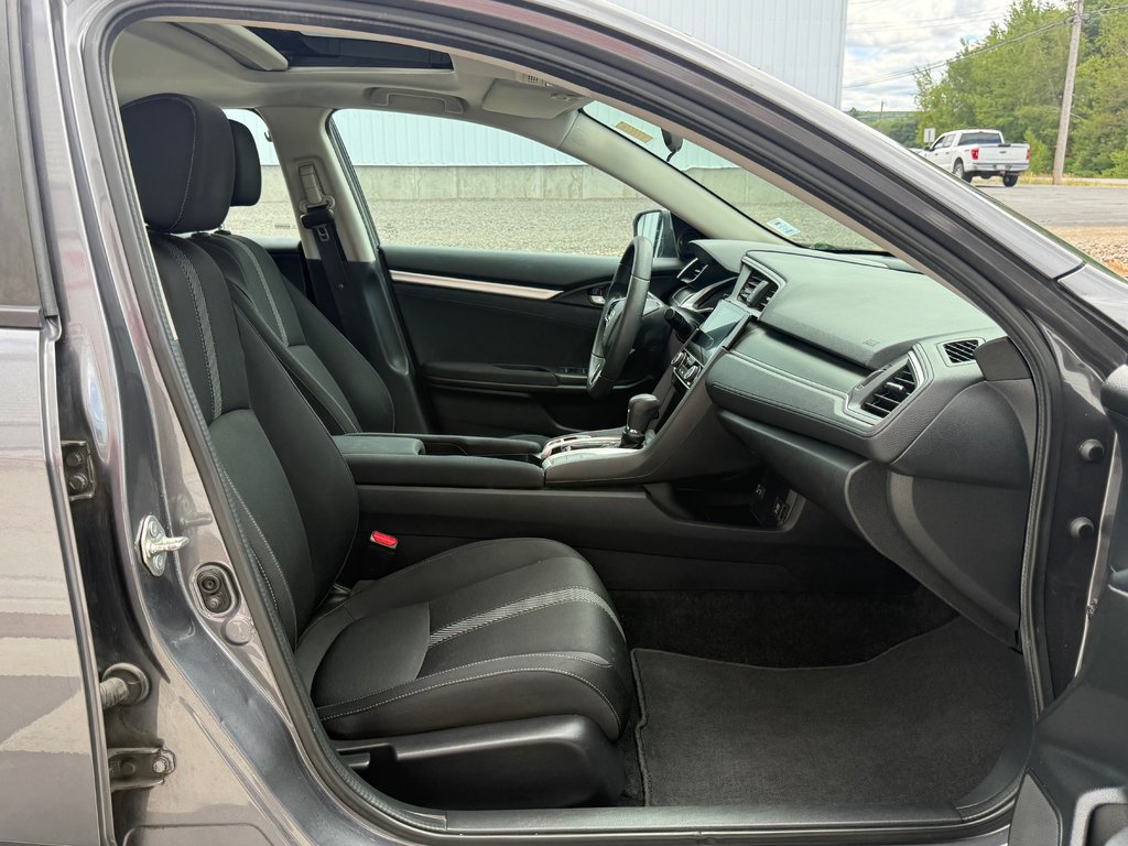 2016 Honda CIVIC EX-L, keyless entry, backup camera, Bluetooth in COLDBROOK, Nova Scotia - 20 - w1024h768px