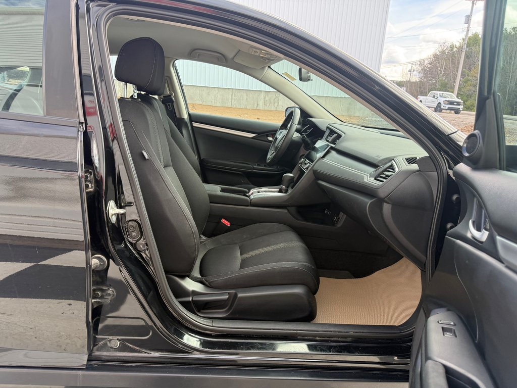 Honda CIVIC LX, keyless entry, backup camera, Bluetooth 2017 à COLDBROOK, Nouvelle-Écosse - 19 - w1024h768px