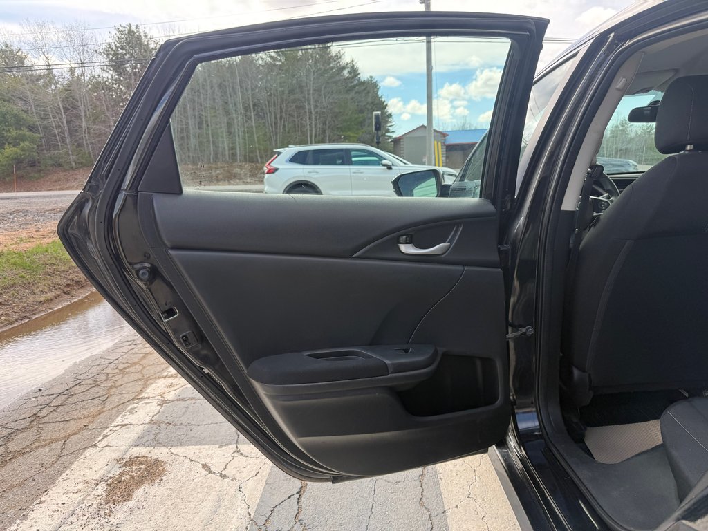 Honda CIVIC LX, keyless entry, backup camera, Bluetooth 2017 à COLDBROOK, Nouvelle-Écosse - 13 - w1024h768px