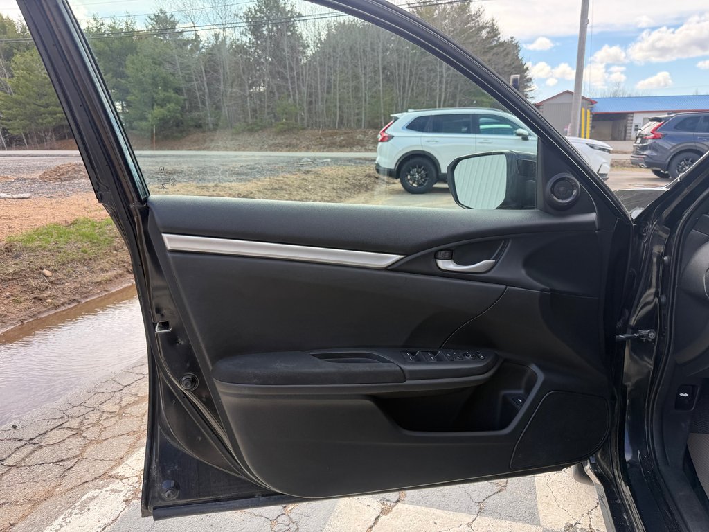 Honda CIVIC LX, keyless entry, backup camera, Bluetooth 2017 à COLDBROOK, Nouvelle-Écosse - 7 - w1024h768px