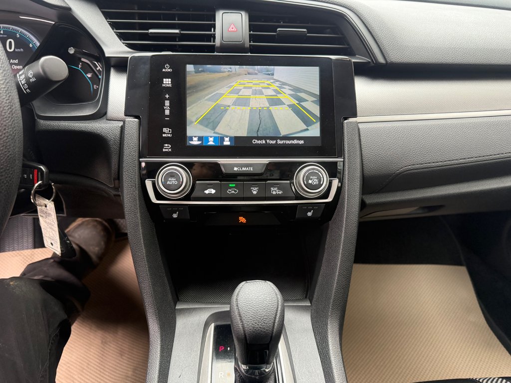 2017 Honda CIVIC LX, keyless entry, backup camera, Bluetooth in COLDBROOK, Nova Scotia - 12 - w1024h768px